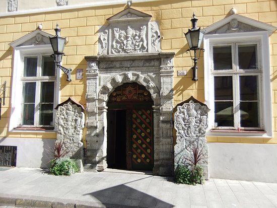 Casa delle Teste nere